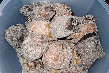 Hefe-Quarkb&auml;llchen 2