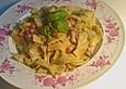 Tortellini mit Champignons in Pesto-Sauce