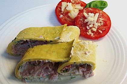Andis  gef&uuml;llte Schnittlauchpfannkuchen vom Blech