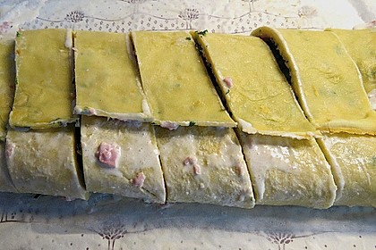 Andis  gef&uuml;llte Schnittlauchpfannkuchen vom Blech 1