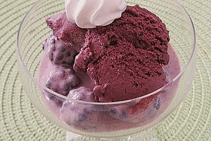 Brombeer-Cremeeis 2