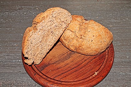 Annas knuspriges Joghurtbrot mit Vollkorn 32