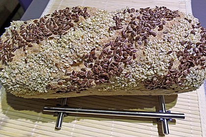 Annas knuspriges Joghurtbrot mit Vollkorn 15