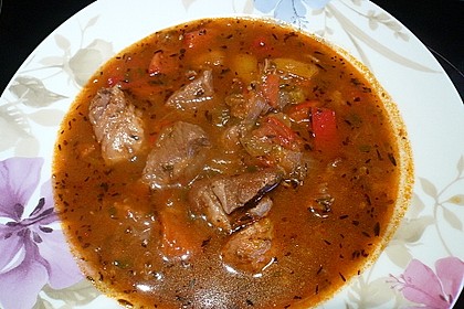 Gulaschsuppe ohne Kohlenhydrate 7