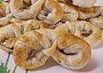 Schoko-Bl&auml;tterteig-Brezeln