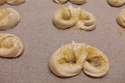 Schoko-Bl&auml;tterteig-Brezeln 1