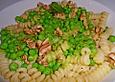 Pasta mit Erbsen, Minze und N&uuml;ssen