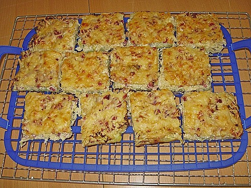 Sauerkrautkuchen mit Kloßteigboden (Rezept mit Bild) | Chefkoch.de