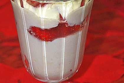 Erdbeer-Kokos-Dessert 17