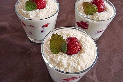 Erdbeer-Kokos-Dessert 8