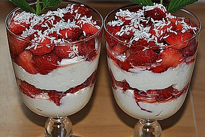 Erdbeer-Kokos-Dessert 6