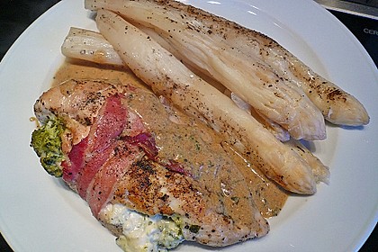 Gefüllte Bärlauch-Hähnchen-Rouladen 36