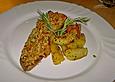 Kalbsschnitzel mit Walnuss-K&auml;se-Kruste