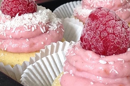 Himbeer-Joghurt-Cupcakes mit Himbeer-Frosting 5
