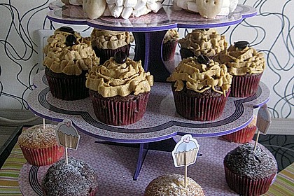 Cupcake-Schafe mit Marshmallow-Frosting 112