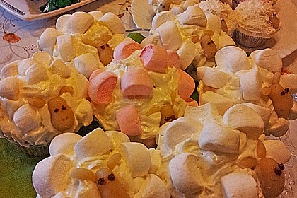 Cupcake-Schafe mit Marshmallow-Frosting 194
