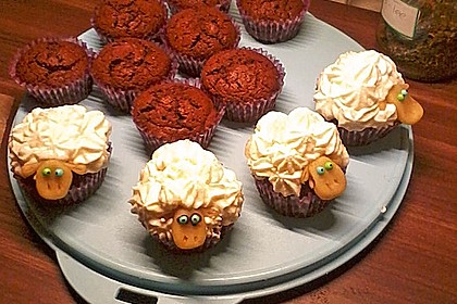 Cupcake-Schafe mit Marshmallow-Frosting 147