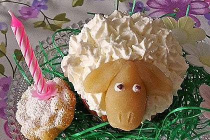 Cupcake-Schafe mit Marshmallow-Frosting 78