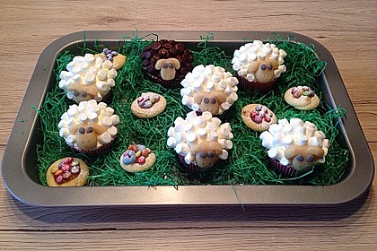 Cupcake-Schafe mit Marshmallow-Frosting 74