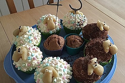 Cupcake-Schafe mit Marshmallow-Frosting 50