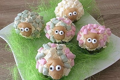 Cupcake-Schafe mit Marshmallow-Frosting 114