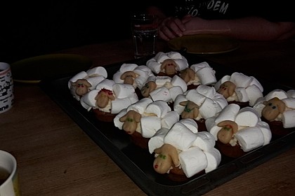 Cupcake-Schafe mit Marshmallow-Frosting 193
