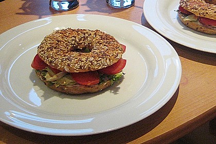Cream cheese bagel mit Tomaten
