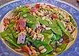 Eblypfanne mit Zuckerschoten und Speck