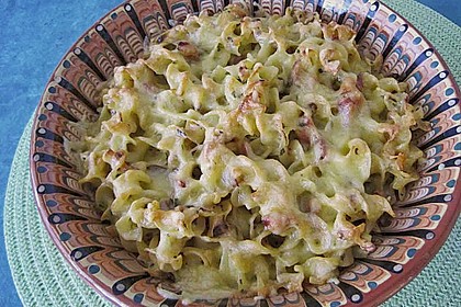 &Uuml;berbackene Quark-Rahm-Nudeln