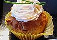 Fr&uuml;hlingszwiebel-Cupcakes mit R&auml;ucherlachs-Topping
