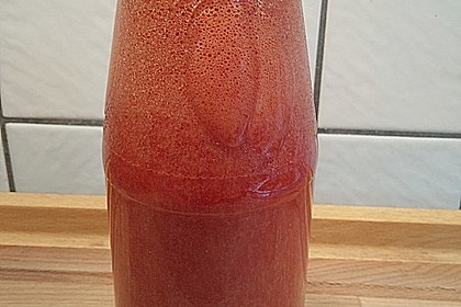Erdbeer-Paprika-Saft mit Kiwi 1