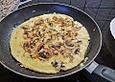 Pfannkuchen mit Champignons und K&auml;se