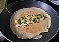 Schnittlauch-Pfannkuchen mit Champignonf&uuml;llung