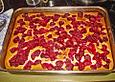 Himbeer-Blechkuchen mit Butterstreuseln