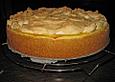 Mascarpone-Quarktorte mit Mandarinen und Baiserh&auml;ubchen