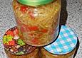 Sauer eingelegter Zucchini-Mix
