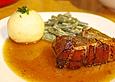 Knuspriger Schweinekrustenbraten