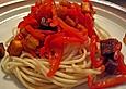 Spaghetti mit s&uuml;&szlig;-saurer Sauce und knusprigen Tofuw&uuml;rfeln
