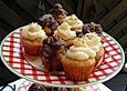 Mini-Cupcakes mit Nougat-Frosting