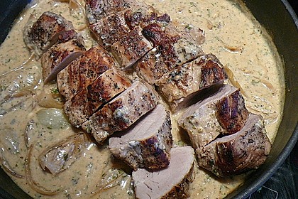 Schweinefilet in Kräuter-Senf Soße