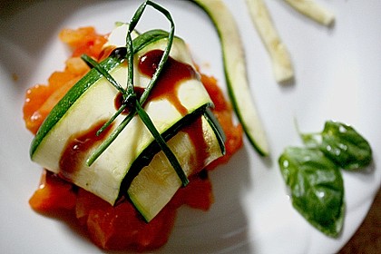 Ziegenfrischkäse im Zucchinimantel 1