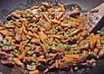 Gebratene Curry - Nudeln mit Pute