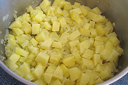 Helgol&auml;nder Kartoffelgulasch mit Fisch 2