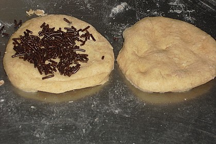 Finnische kleine s&uuml;&szlig;e Br&ouml;tchen (Pikkupullat) 23
