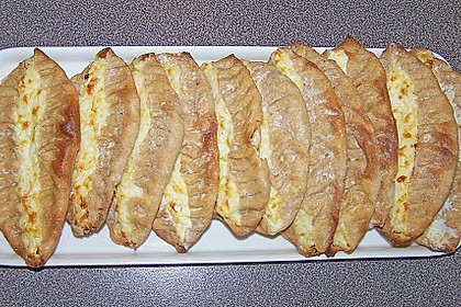 Karelische Piroggen (Karjalapiirakka) 1