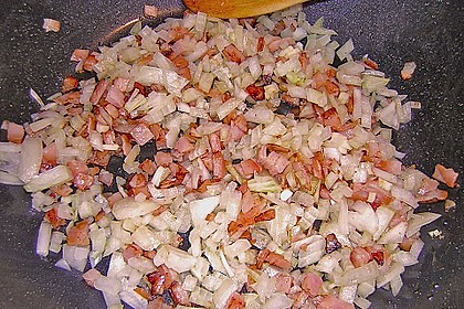 Spaghetti carbonara 16