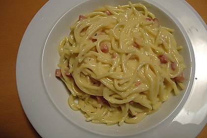 Spaghetti carbonara 9