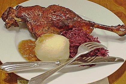 Gänsekeulen im Römertopf 30