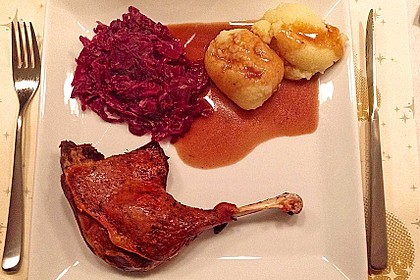 Gänsekeulen im Römertopf 5
