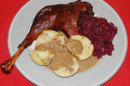 Gänsekeulen im Römertopf 12